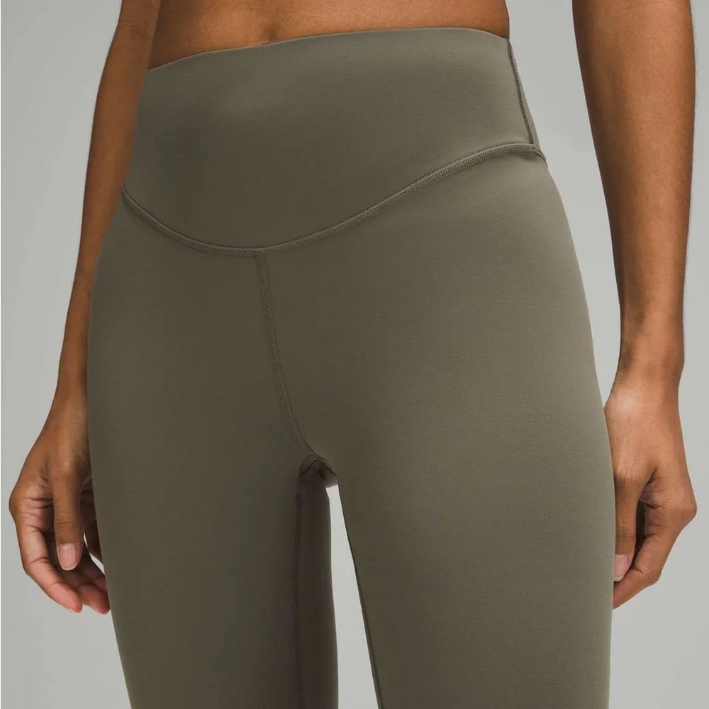 Lululemon wunder under smooth cover tight - Picture 3 of 7